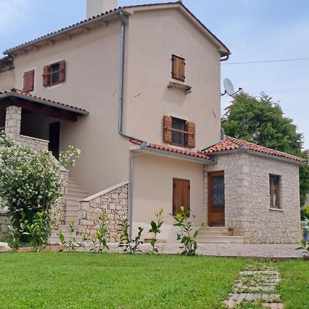 Guesthouse Marija Potpićan Eksteriør bilde